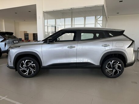 2026 Geely Cityray, серебристый, 2954990 рублей, вид 4