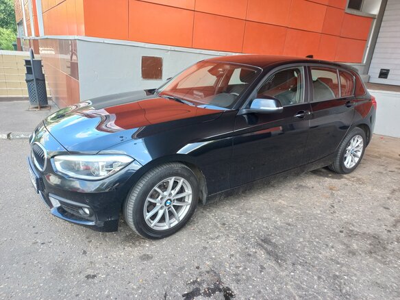 2018 BMW 1 серии 118i II (F20/F21) Рестайлинг 2, чёрный, 1900000 рублей - вид 11