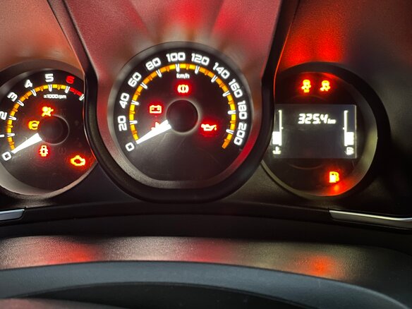 2019 Lada (ВАЗ) XRAY I, чёрный, 700000 рублей - вид 4
