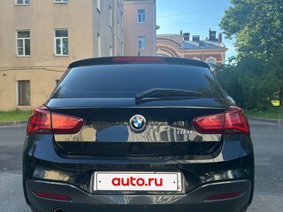 2019 BMW 1 серии 118i II (F20/F21) Рестайлинг 2, чёрный, 2050000 рублей, вид 4