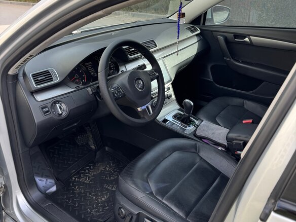 2012 Volkswagen Passat B7, серебристый, 999999 рублей - вид 13