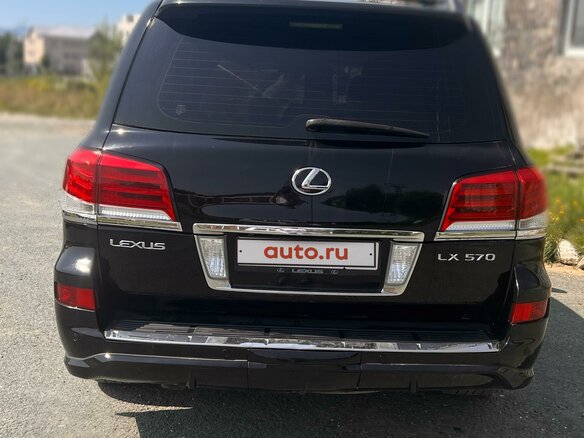 2008 Lexus LX 570 III, чёрный, 3300000 рублей - вид 1