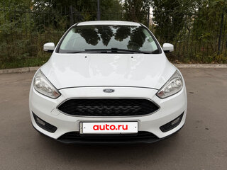 2017 Ford Focus III Рестайлинг, белый, 950000 рублей, вид 3