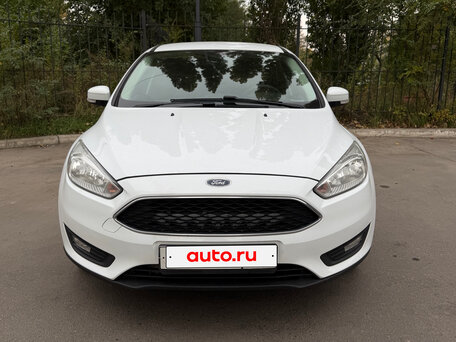 2017 Ford Focus III Рестайлинг, белый, 950000 рублей, вид 3