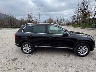2015 Volkswagen Touareg II Рестайлинг, чёрный, 3150000 рублей, вид 5
