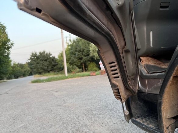 1999 Fuso (Mitsubishi) Canter, серый, 1350000 рублей - вид 28