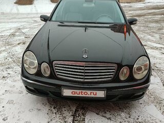 2002 Mercedes-Benz E-Класс 270 III (W211, S211), чёрный, 1500000 рублей, вид 1