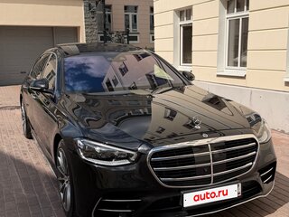 2021 Mercedes-Benz S-Класс 500 Long 4MATIC VII (W223), чёрный, 10200000 рублей, вид 2
