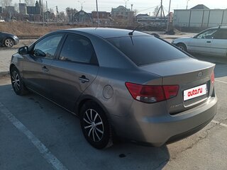 2011 Kia Cerato 6-speed II, серый, 750000 рублей, вид 5
