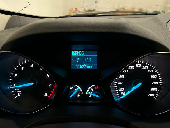 2015 Ford Kuga II, серый - вид 20