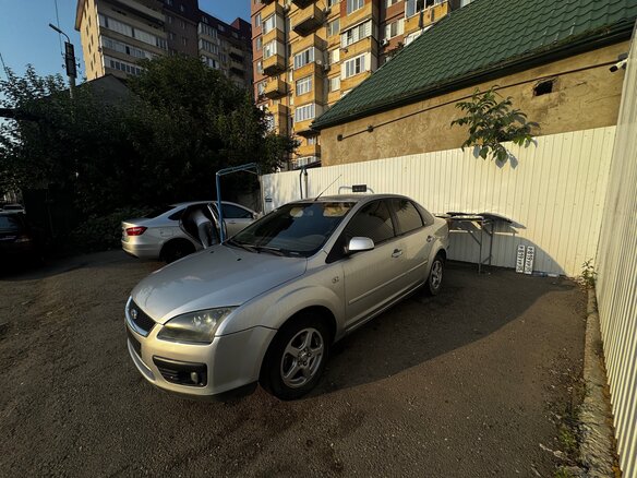 2007 Ford Focus II, серебристый, 355000 рублей