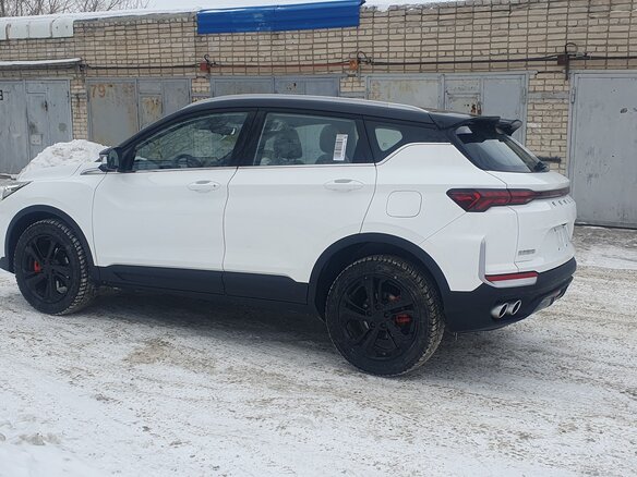 2024 Geely Coolray I Рестайлинг, белый, 2500000 рублей - вид 3