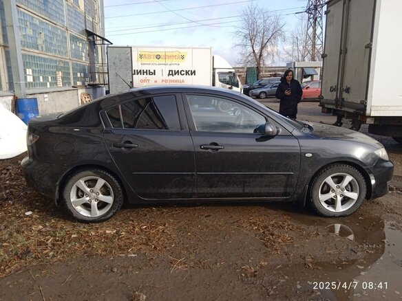 2005 Mazda 3 I (BK), чёрный, 600000 рублей - вид 3