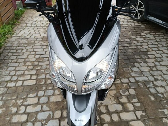 2010 Yamaha TMAX, серебристый, 530000 рублей - вид 4