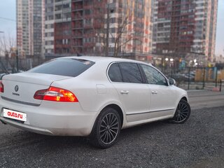 2013 Skoda Superb II, белый, 1200000 рублей, вид 3