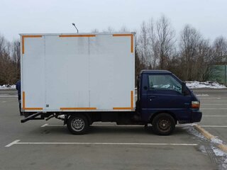 2005 Hyundai H100, синий, 400000 рублей, вид 4