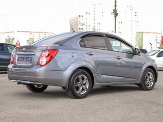 2014 Chevrolet Aveo II, серый, 899000 рублей, вид 5