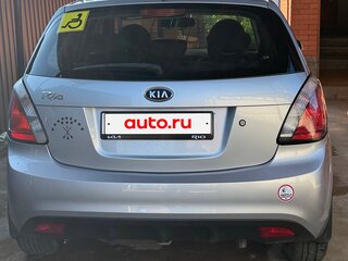 2011 Kia Rio II Рестайлинг, серебристый, 610000 рублей, вид 5