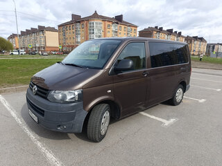 2012 Volkswagen Caravelle T5 Рестайлинг, коричневый, 2065000 рублей, вид 3