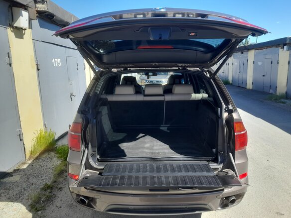 2013 BMW X5 35i II (E70) Рестайлинг, коричневый, 1950000 рублей - вид 10