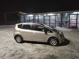 2009 Honda Fit II, бежевый, 690000 рублей, вид 2
