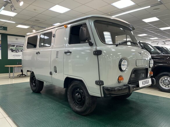 2025 УАЗ 3909, серый