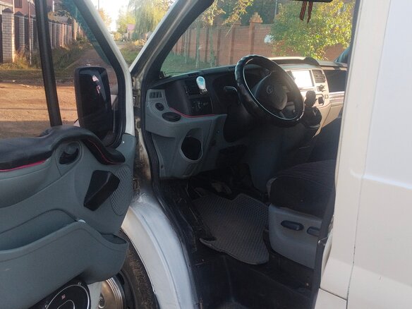 2006 Ford Transit, белый, 650000 рублей