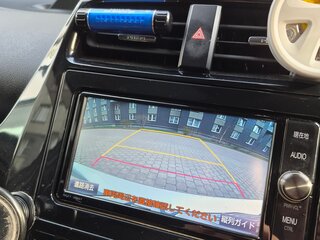 2019 Toyota Prius IV Рестайлинг (XW50), серебристый, 1785000 рублей, вид 4