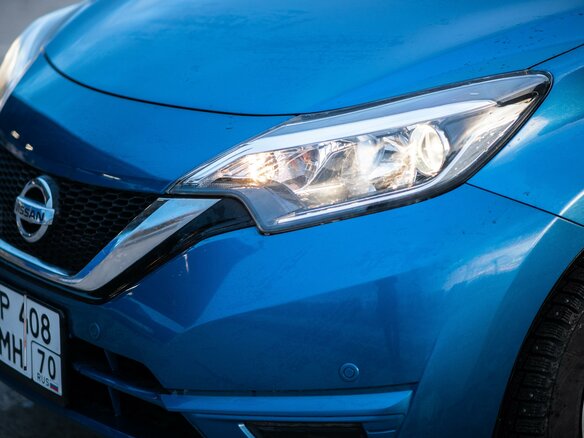 2017 Nissan Note II Рестайлинг, синий, 1130000 рублей - вид 16