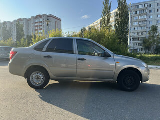 2012 Lada (ВАЗ) Granta I, бежевый, 190000 рублей, вид 4