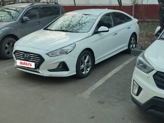 2019 Hyundai Sonata VII (LF) Рестайлинг, белый, 1850000 рублей, вид 2