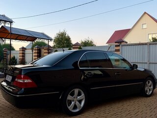 2004 Lexus LS 430 III Рестайлинг, чёрный, 1950000 рублей, вид 3