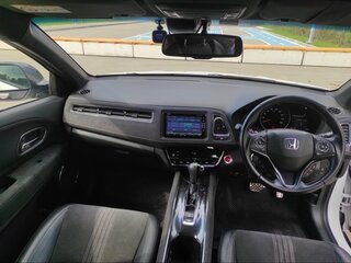 2019 Honda Vezel I Рестайлинг, белый, 1800000 рублей, вид 4