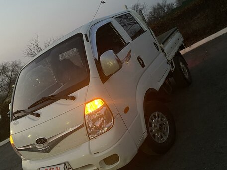 2011 Kia Bongo, белый, 1250000 рублей, вид 1
