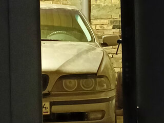 1999 BMW 5 серии 528i IV (E39), серебристый, 480000 рублей, вид 4