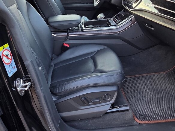 2021 Audi Q8 45 TDI I (4M), чёрный - вид 17