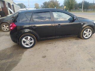 2008 Kia Ceed I, чёрный, 650000 рублей, вид 2