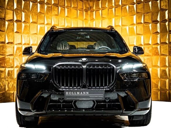 2026 BMW X7 40d I (G07) Рестайлинг, чёрный - вид 2
