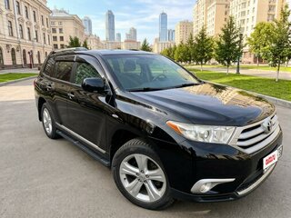 2011 Toyota Highlander II (XU40) Рестайлинг, чёрный, 2200000 рублей, вид 1