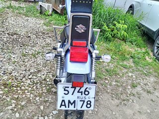 Suzuki Boulevard S50