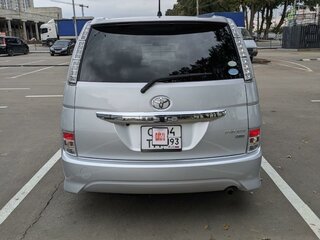 2011 Toyota ISis I Рестайлинг, серый, 1525000 рублей, вид 5