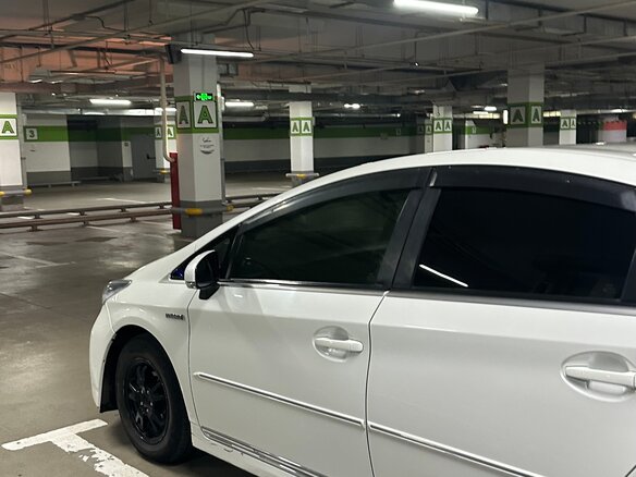 2012 Toyota Prius III Рестайлинг (XW30), белый, 1320000 рублей - вид 8