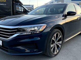 2020 Volkswagen Passat (North America and China) II (NA Market), синий, 1600000 рублей, вид 3