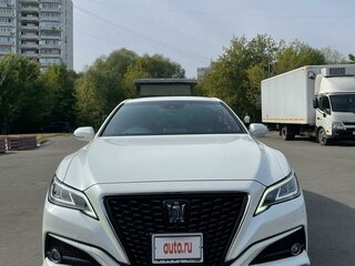 2019 Toyota Crown XV (S220), белый, 3900000 рублей, вид 1