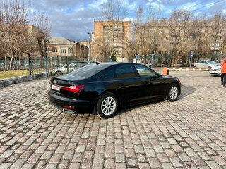 2020 Audi A6 40 TFSI V (C8), чёрный, 3950000 рублей, вид 3