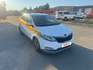 2016 Kia Rio III Рестайлинг, белый, 510000 рублей, вид 2