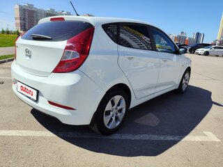 2016 Hyundai Solaris I Рестайлинг, белый, 1049000 рублей, вид 4