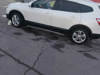 2013 Nissan Qashqai+2 I Рестайлинг, белый, 1350000 рублей, вид 3