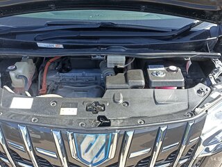 2018 Toyota Alphard III Рестайлинг, чёрный, 4300000 рублей, вид 3