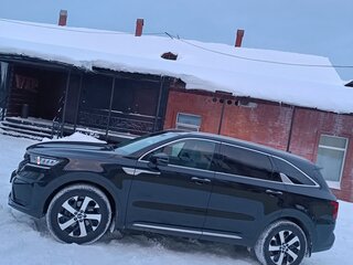 2020 Kia Sorento IV, чёрный, 3150000 рублей, вид 3